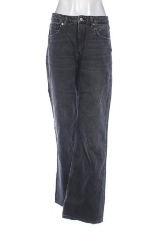 Дамски дънки Zara, Размер M, Цвят Черен, Цена 26,97 лв.