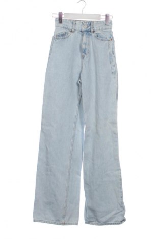 Damskie jeansy Zara, Rozmiar XXS, Kolor Niebieski, Cena 62,02 zł