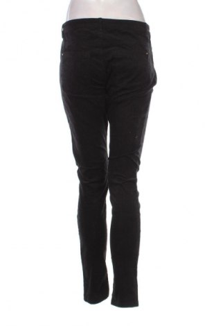 Dámské manšestráky  H&M, Velikost M, Barva Černá, Cena  199,00 Kč