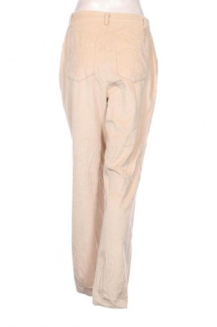 Дамски джинси NA-KD, Размер M, Цвят Бежов, Цена 19,99 лв.