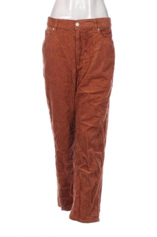 Γυναικείο κοτλέ παντελόνι Pull&Bear, Μέγεθος XL, Χρώμα Καφέ, Τιμή 8,99 €