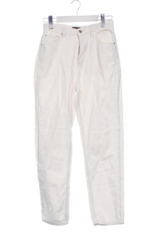 Damen Cordhose Stradivarius, Größe XS, Farbe Weiß, Preis € 14,83