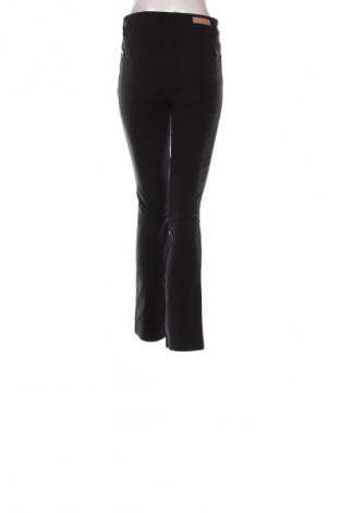 Dámské manšestráky  Unbranded, Velikost M, Barva Černá, Cena  367,00 Kč