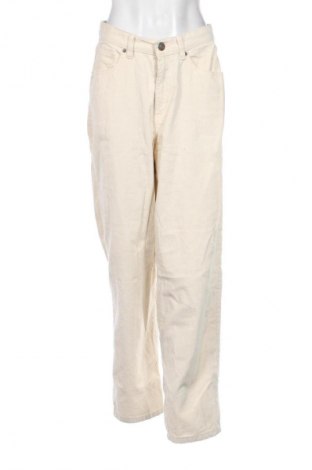 Γυναικείο κοτλέ παντελόνι Urban Classics, Μέγεθος M, Χρώμα  Μπέζ, Τιμή 14,99 €