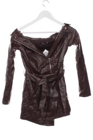 Women's short jumpsuit Boohoo, Μέγεθος XS, Χρώμα Καφέ, Τιμή 10,99 €