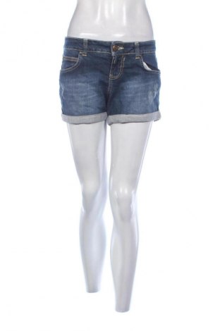 Дамски къс панталон Bershka, Размер M, Цвят Син, Цена 19,00 лв.