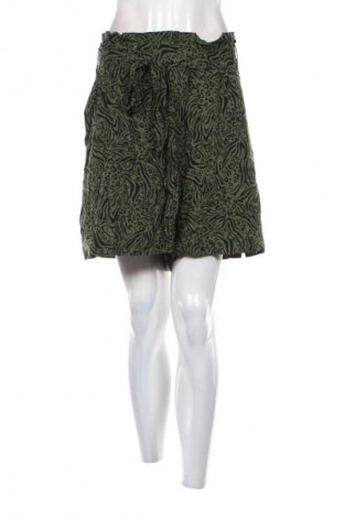 Damen Shorts Editor's Cut, Größe XL, Farbe Mehrfarbig, Preis 20,99 €