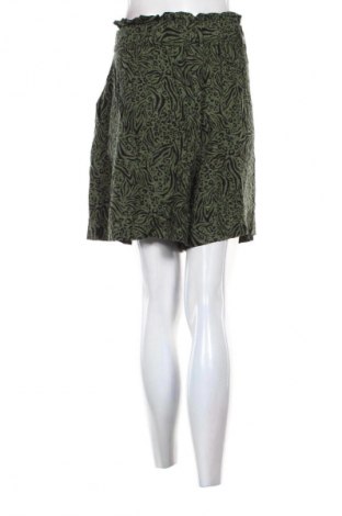 Damen Shorts Editor's Cut, Größe XL, Farbe Mehrfarbig, Preis 20,99 €