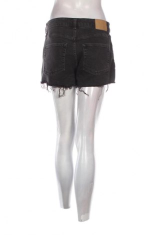 Dámské kraťasy  H&M, Velikost M, Barva Černá, Cena  242,00 Kč