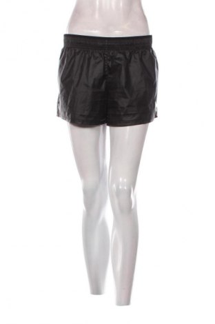 Dámske kraťasy  Nike, Veľkosť M, Farba Čierna, Cena  17,30 €