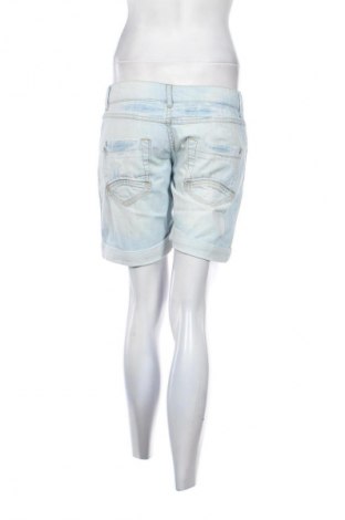 Damen Shorts Pink Woman, Größe M, Farbe Blau, Preis 10,00 €