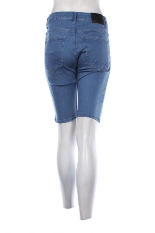Pantaloni scurți de femei Revelation, Mărime S, Culoare Albastru, Preț 50,00 Lei