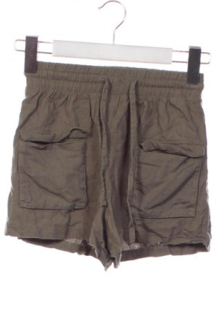Damen Shorts Sinsay, Größe XS, Farbe Grün, Preis € 8,76