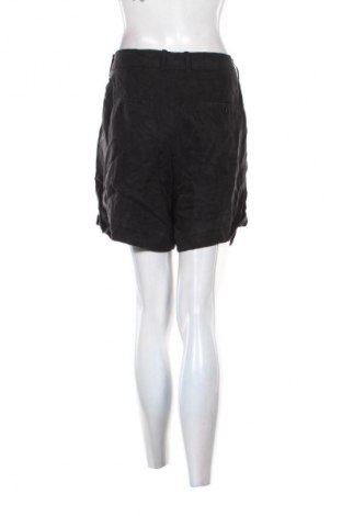 Pantaloni scurți de femei Superdry, Mărime XL, Culoare Negru, Preț 243,99 Lei