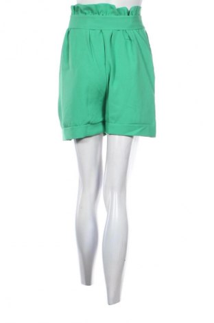 Дамски къс панталон Unbranded, Размер S, Цвят Зелен, Цена 19,00 лв.