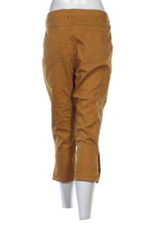 Pantaloni scurți de femei Unbranded, Mărime XL, Culoare Galben, Preț 33,99 Lei