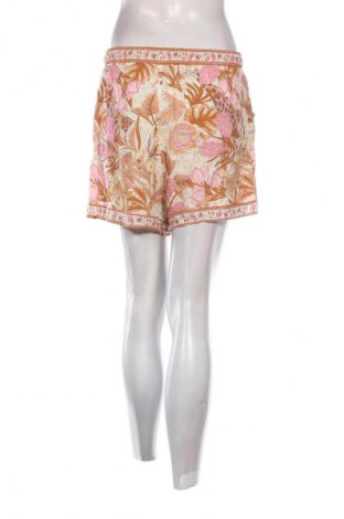 Дамски къс панталон Unbranded, Размер M, Цвят Многоцветен, Цена 19,00 лв.