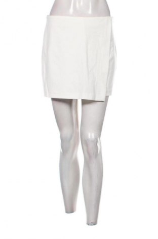Női rövidnadrág Vero Moda, Méret M, Szín Fehér, Ár 11 839 Ft