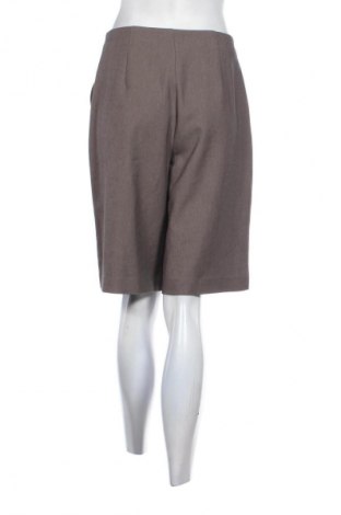 Damen Shorts Y.A.S, Größe M, Farbe Mehrfarbig, Preis 24,55 €