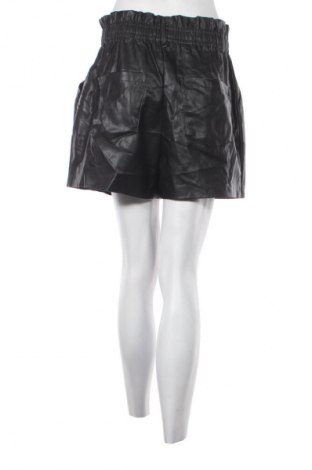 Damen Shorts Zara, Größe L, Farbe Schwarz, Preis € 10,99