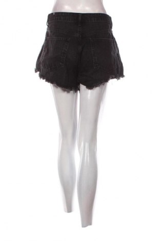 Дамски къс панталон Zara, Размер L, Цвят Черен, Цена 16,10 лв.