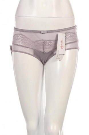 bikiny Triumph, Velikost S, Barva Šedá, Cena  229,00 Kč