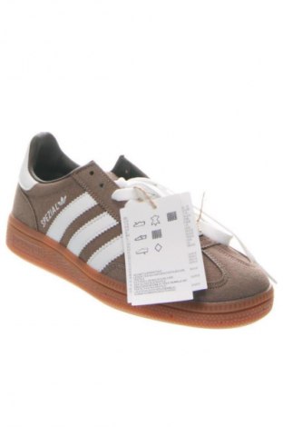 Dámske topánky  Adidas, Veľkosť 36, Farba Viacfarebná, Cena  104,00 €
