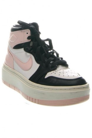 Dámske topánky  Air Jordan Nike, Veľkosť 37, Farba Viacfarebná, Cena  110,40 €