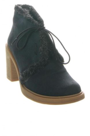 Dámské boty  Carlo Fabiani, Velikost 37, Barva Modrá, Cena  1 595,00 Kč