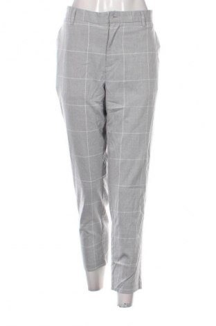 Γυναικείο παντελόνι Bershka, Μέγεθος XL, Χρώμα Πολύχρωμο, Τιμή 12,99 €