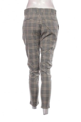 Pantaloni de femei Bershka, Mărime L, Culoare Multicolor, Preț 41,99 Lei