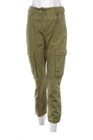 Női nadrág Bershka, Méret S, Szín Zöld, Ár 7 499 Ft