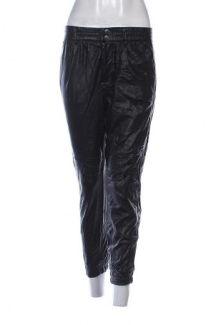 Pantaloni de femei Bershka, Mărime S, Culoare Negru, Preț 55,99 Lei