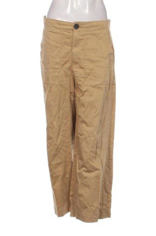 Дамски панталон Bershka, Размер L, Цвят Бежов, Цена 9,20 €