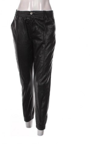 Női nadrág Bershka, Méret S, Szín Fekete, Ár 4 475 Ft