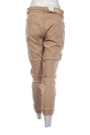 Damenhose Betty & Co, Größe L, Farbe Beige, Preis 93,99 €