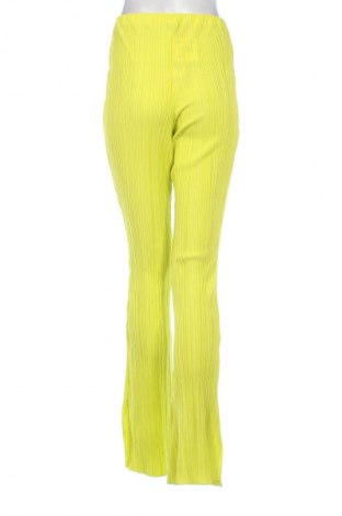 Γυναικείο παντελόνι Boohoo, Μέγεθος XXS, Χρώμα Κίτρινο, Τιμή 23,53 €