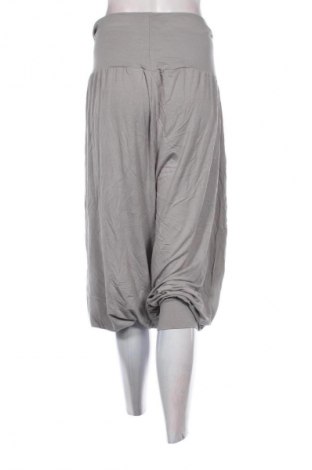 Γυναικείο παντελόνι Bpc Bonprix Collection, Μέγεθος XXL, Χρώμα Γκρί, Τιμή 14,74 €