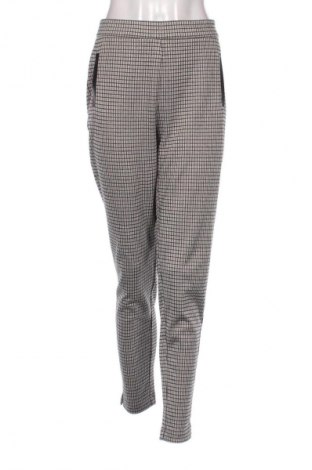 Γυναικείο παντελόνι C&A, Μέγεθος XL, Χρώμα Πολύχρωμο, Τιμή 14,83 €