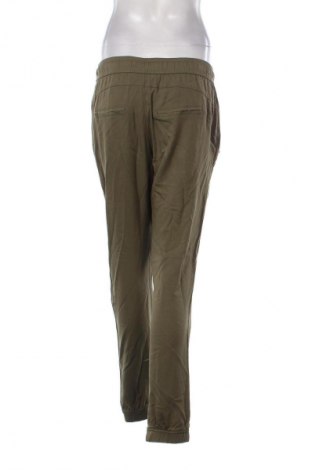 Damenhose Clockhouse, Größe L, Farbe Grün, Preis € 14,83