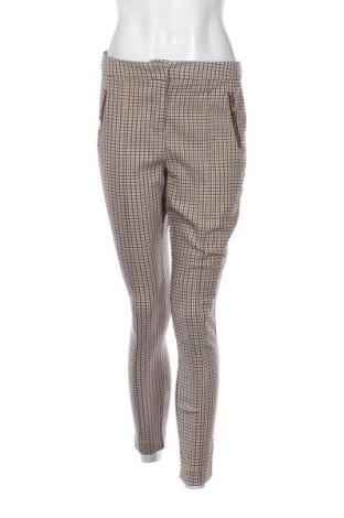 Γυναικείο παντελόνι F&F, Μέγεθος M, Χρώμα Πολύχρωμο, Τιμή 27,70 €