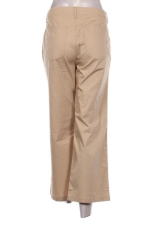 Дамски панталон Gant, Размер M, Цвят Бежов, Цена 209,99 лв.