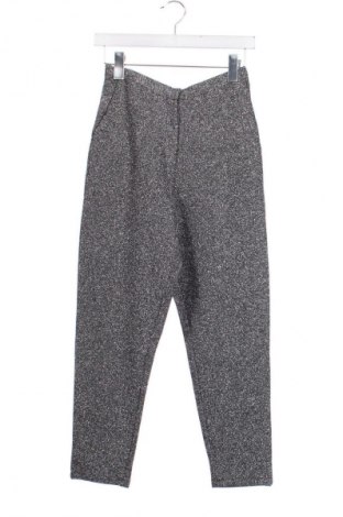 Damenhose NA-KD, Größe XS, Farbe Silber, Preis 56,40 €