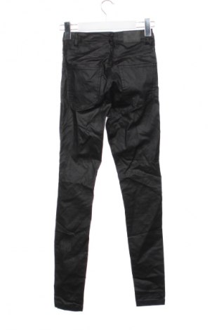 Γυναικείο παντελόνι ONLY, Μέγεθος S, Χρώμα Μαύρο, Τιμή 5,99 €