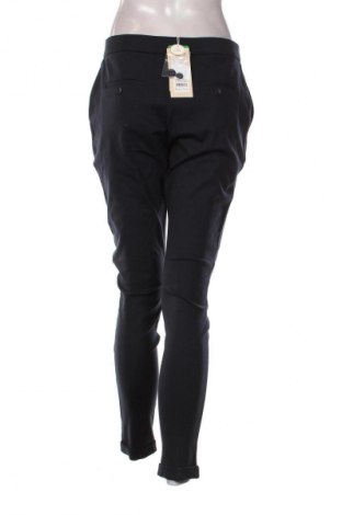 Dámské kalhoty  Part Two, Velikost M, Barva Modrá, Cena  2 129,00 Kč