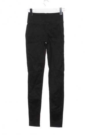 Γυναικείο παντελόνι Pieces, Μέγεθος XXS, Χρώμα Μαύρο, Τιμή 6,99 €