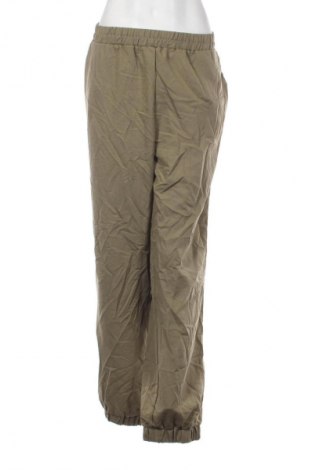 Damenhose Pieces, Größe XL, Farbe Grün, Preis 9,99 €