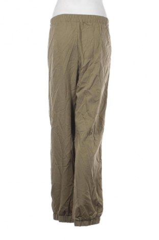 Damenhose Pieces, Größe XL, Farbe Grün, Preis 9,99 €