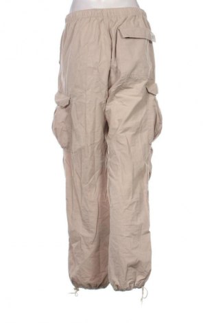 Γυναικείο παντελόνι Pull&Bear, Μέγεθος L, Χρώμα  Μπέζ, Τιμή 14,83 €