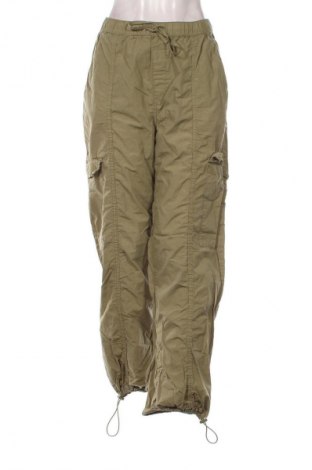 Дамски панталон Reserved, Размер M, Цвят Зелен, Цена 29,00 лв.